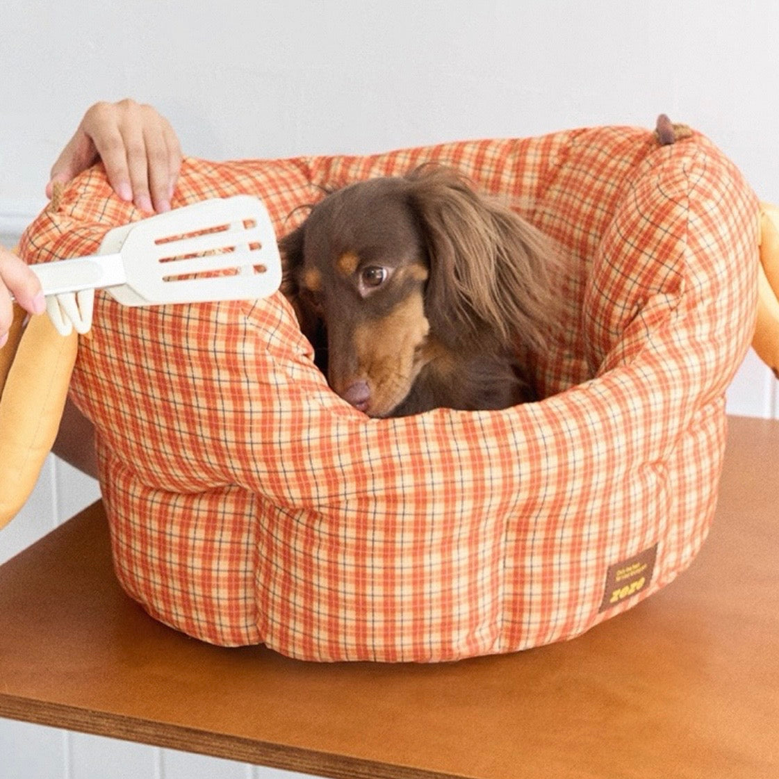 Portable Pet Car Bed with Carry Handle – Lightweight Travel Dog & Cat Bed with Safety Leash