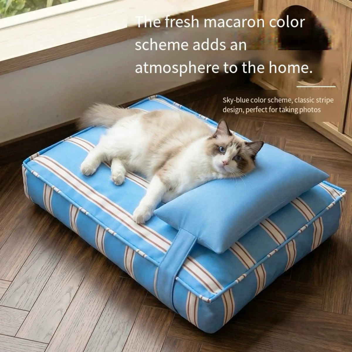 PET Striped Pet Bed with Pillow