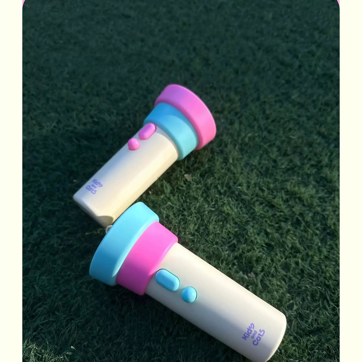 Electric Cat Teaser Launcher Toy – One-Button Interactive Wand with Replaceable Plush Balls