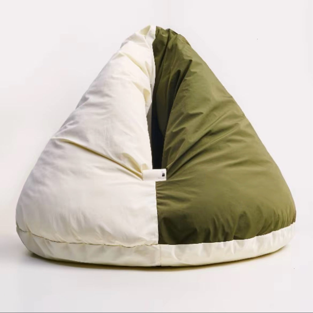 Cozy Cat Sleeping Bag Bed – Enclosed Washable Beanbag Nest for Indoor Cats, Waterproof & Hair-Resistant Cat Cave
